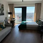 Skydistrict Apartamento