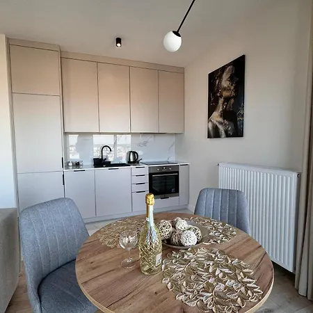 Skydistrict Apartment
