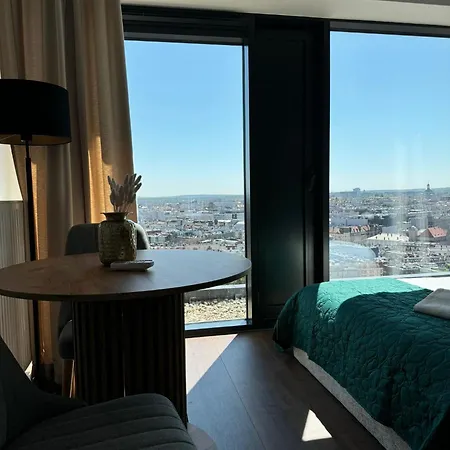 Apartament Skydistrict *