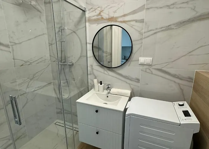 Skydistrict * קטוביץ